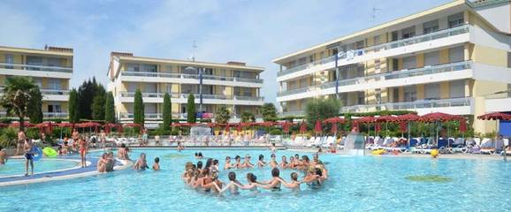 Apartahotel para 4 Personas en Bibione, Mar Adriatico, Foto 4