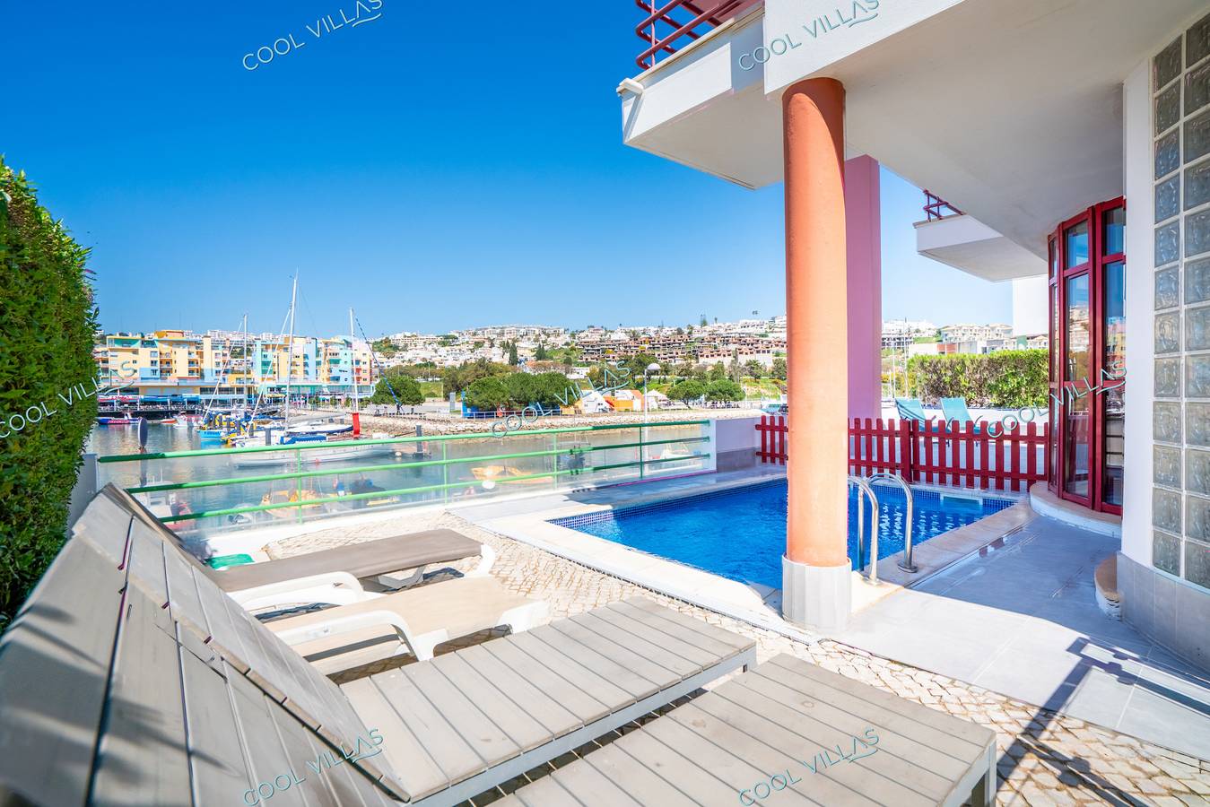 Villa Acquamarina - waterfront 5 bedr villa in Albufeira, Faro District