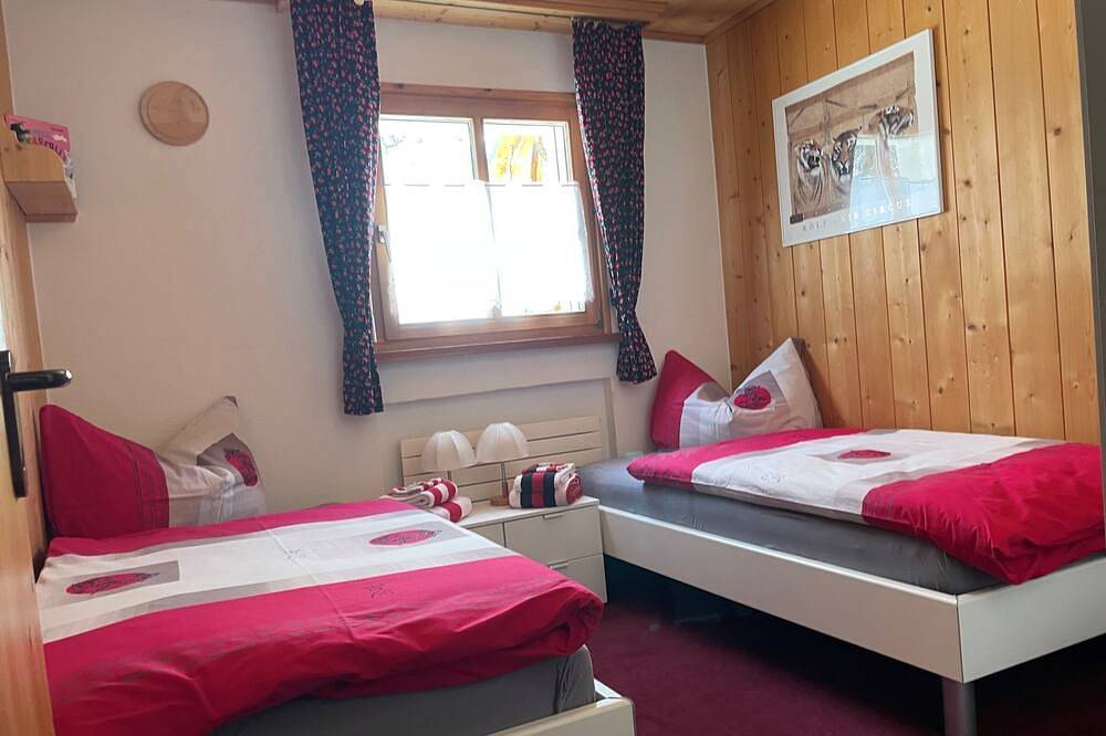 Ganze Wohnung, Chasa Cumulus/Hp Ferienwohnung Sainas 139 A, (Ftan). in Ftan, Unterengadin
