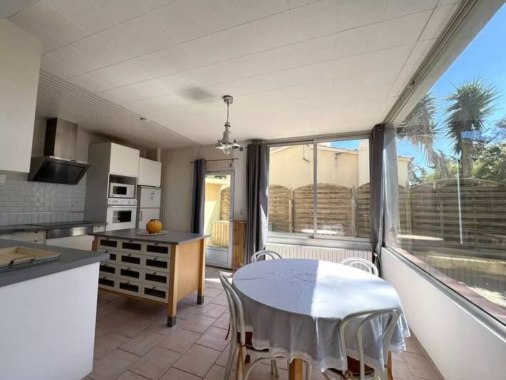 Gîte pour 4 personnes, avec Terrasse dans Plage La Capte - 3