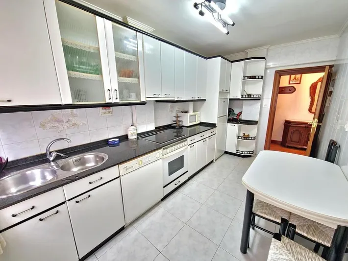 Apartamento de vacaciones para 4 personas, con balcón - 1