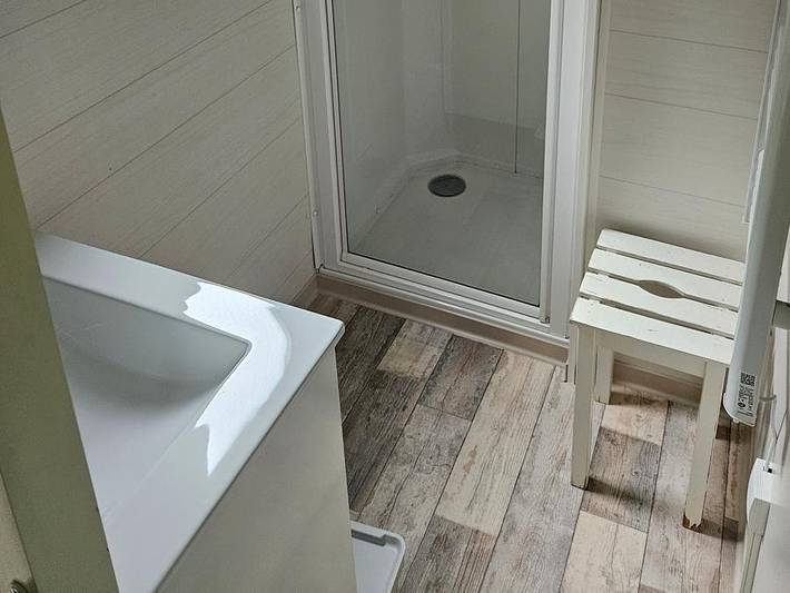 Camping Le Barutel - Mobilheim 4 personen - Mobilheim Komfort+ in Meyras, Parc naturel régional des Monts d'Ardèche