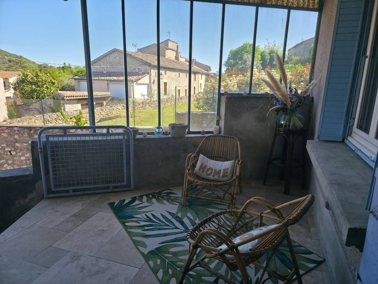 Encantadora casa en Vallon Pont d'Arc con terraza privada, jardín y Wi-Fi in Vallon-Pont-d'Arc, Gorges de l’Ardèche