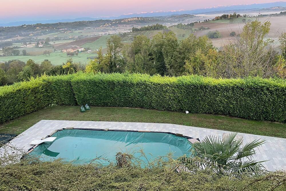 Cozy and quiet apartment for relaxation in Portacomaro, Asti Provinz