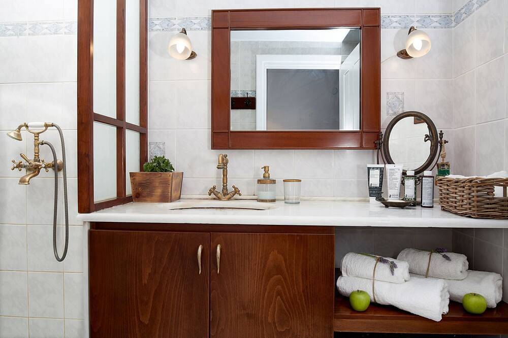 Private Luxury Villa with Panoramic View  -  Villa Eleven in Sporaderne