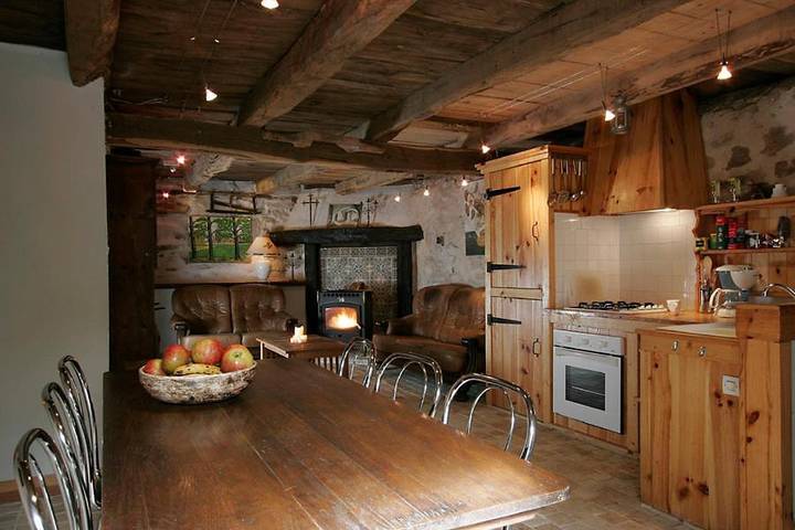 Location de vacances pour 5 personnes, avec piscine et jardin à Hautefage - 4