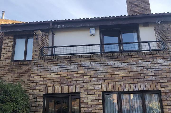 Vacation rental for 4 people, with balcony in Dublin