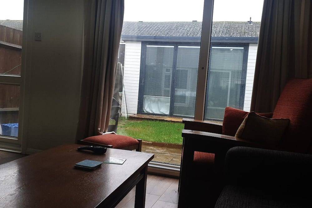 Spacious 3 bedroom House beside Stansted in Bishop's Stortford, Hertfordshire