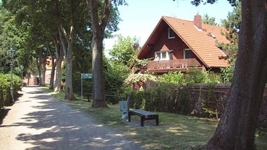 Ferienwohnung für 3 Personen, mit Garten in Esens