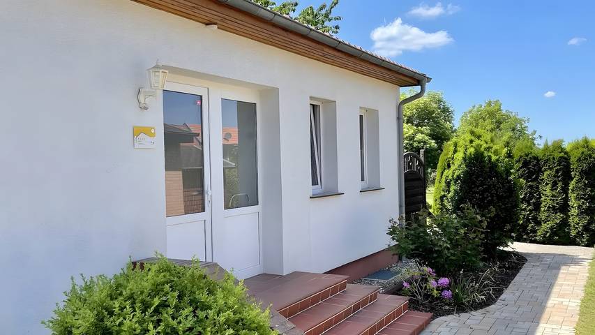 Ferienhaus für 4 Personen, mit Garten am Fleesensee