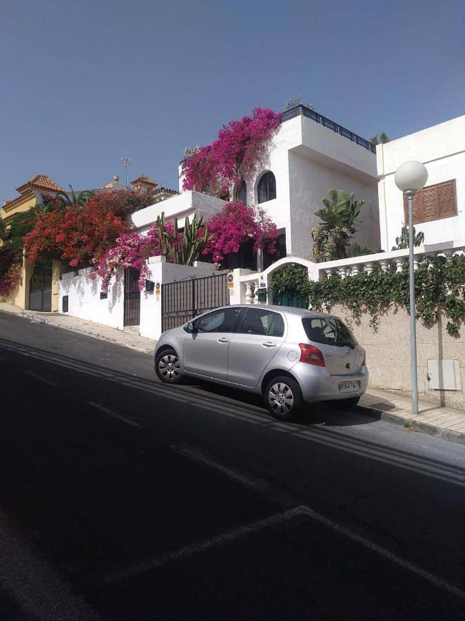 Triple Room with Private Bathroom in Maspalomas, San Bartolomé de Tirajana