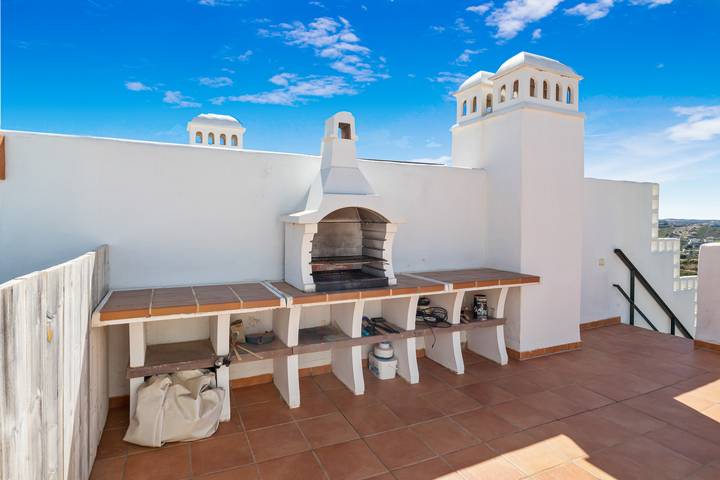 Casa rural para 6 personas, con vistas además de piscina y jardín en Casares - 2
