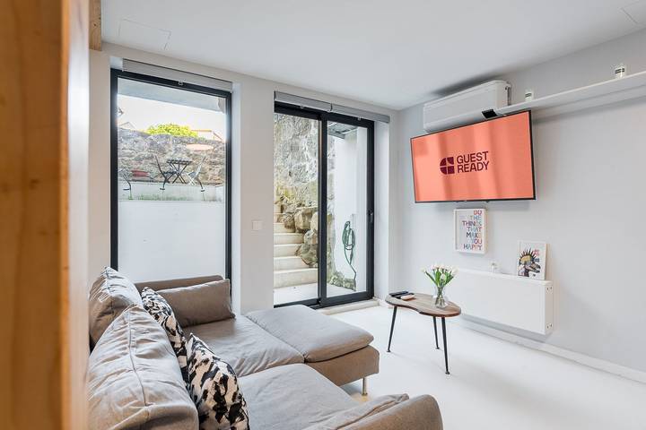 Vakantieappartement voor 2 personen, met tuin in Porto