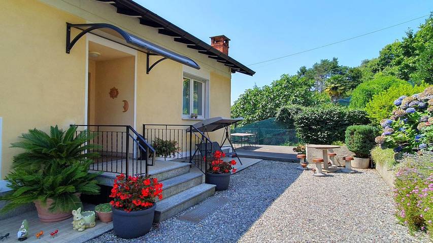 Ferienhaus für 5 Personen in Comune di Luino