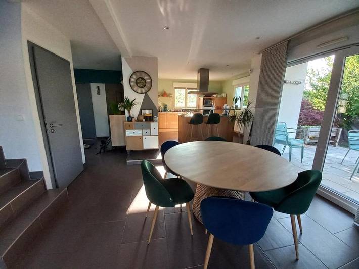Location de vacances pour 8 personnes, avec jacuzzi ainsi que piscine et jardin à Issenheim - 2