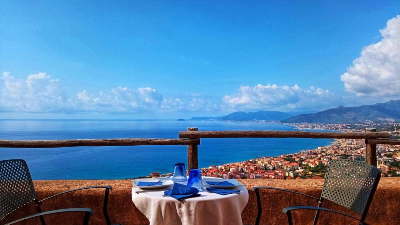 Blu Oltremare in Verezzi, Borgio Verezzi