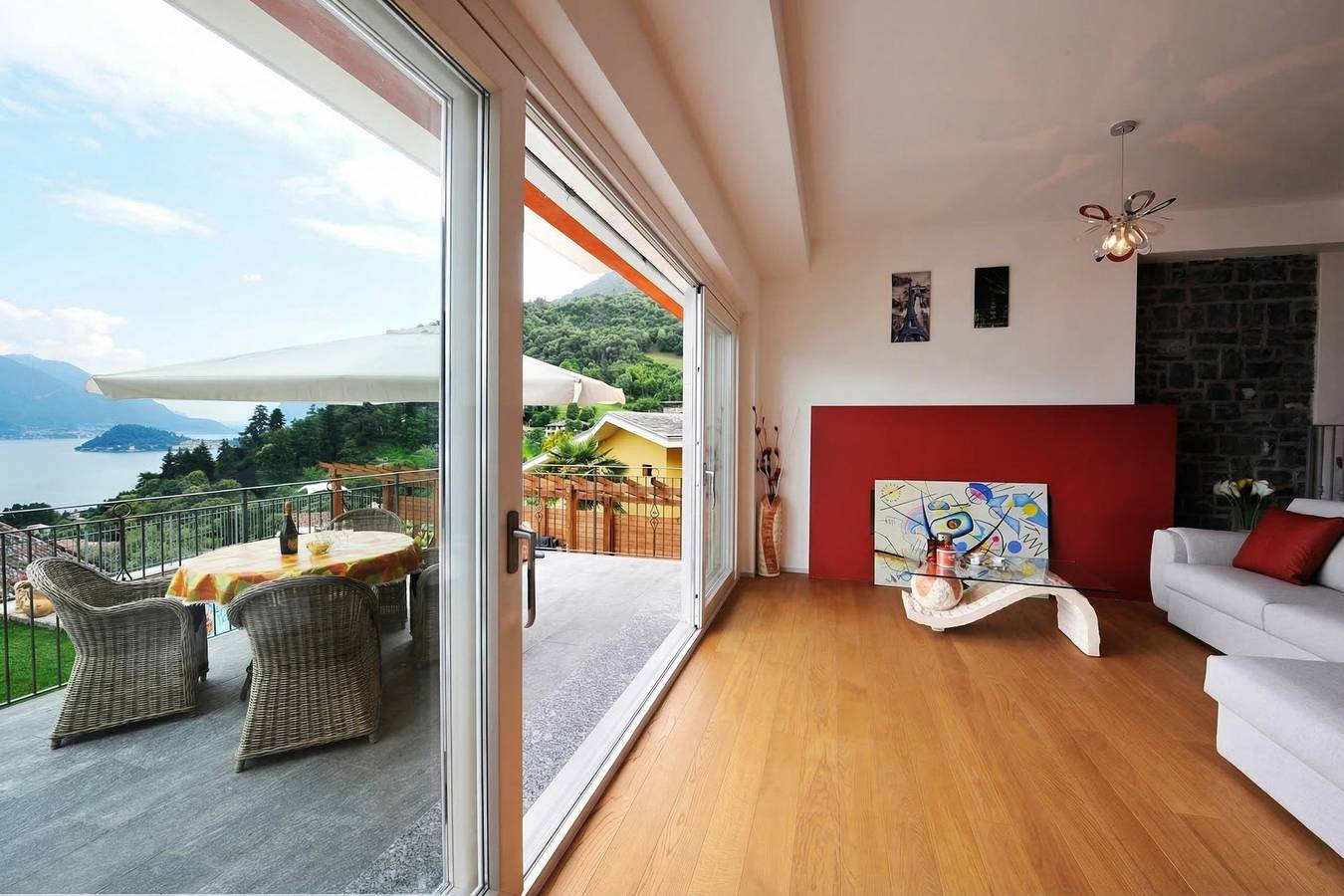 Ferienhaus für 9 Personen mit Terrasse in Menaggio, Gemeinde Menaggio