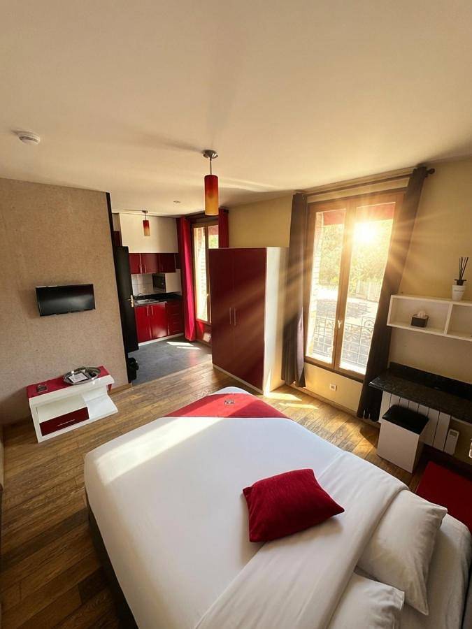 Marinha Hôtel in Gentilly, Val-de-Marne