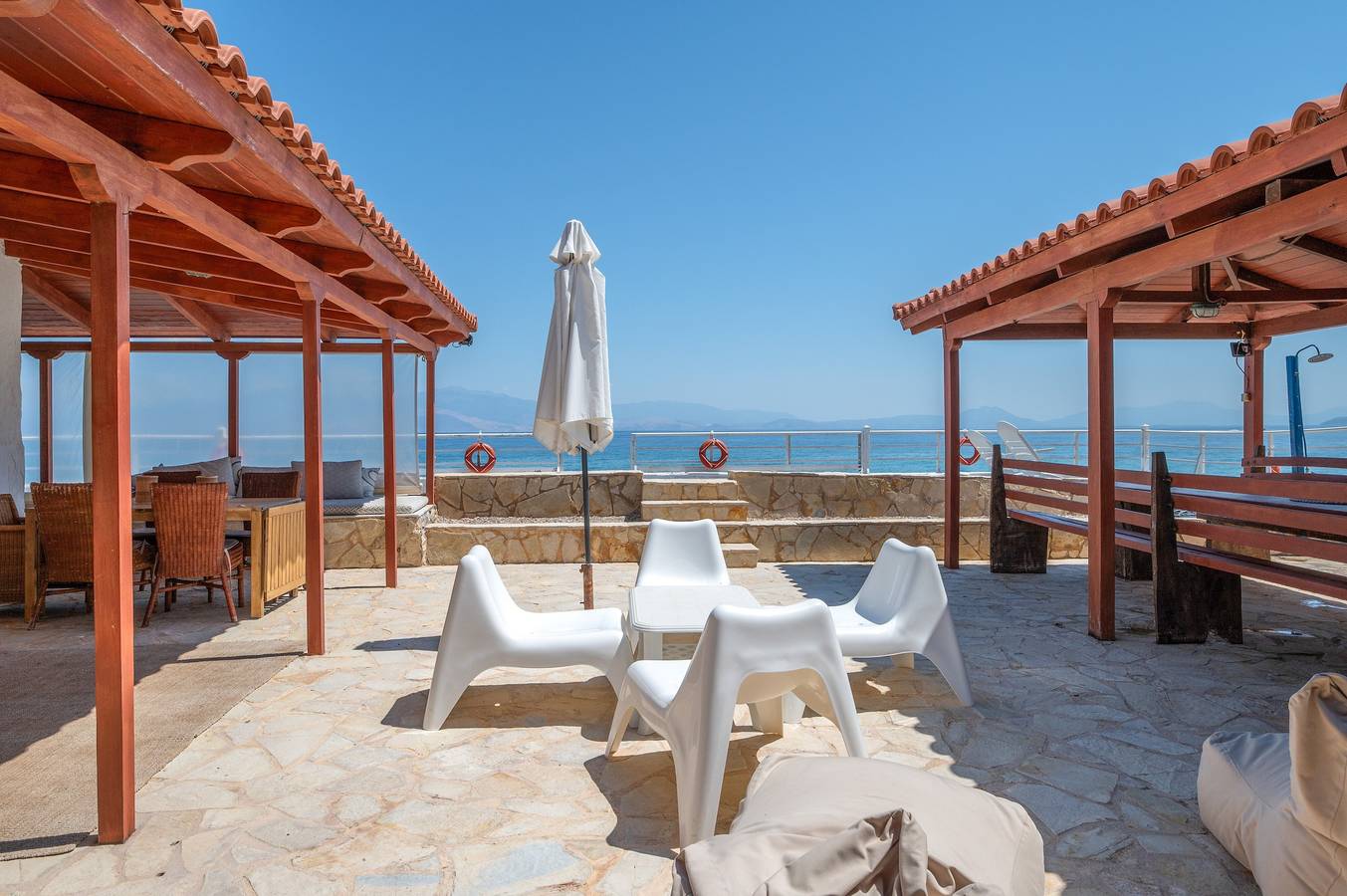 Peloponnese Beachfront Villa (Gelinas Beach house) in Korinthia