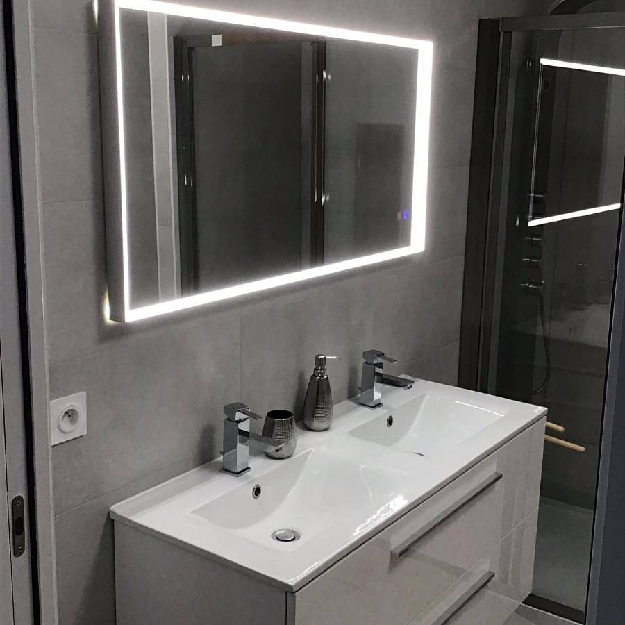 Suite avec 2 chambres d'hôtes pour 1 à 4 personnes avec vue mer, terrasse, climatisation, parking privé, proche port et aéroport, petit déjeuner inclus in Ajaccio, Golfe D'Ajaccio