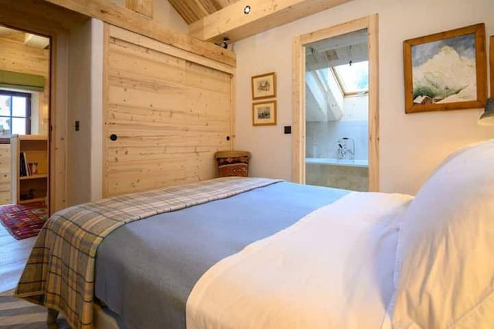 Chalet pour 10 personnes, avec sauna et jacuzzi ainsi que jardin et balcon dans Méribel - 4