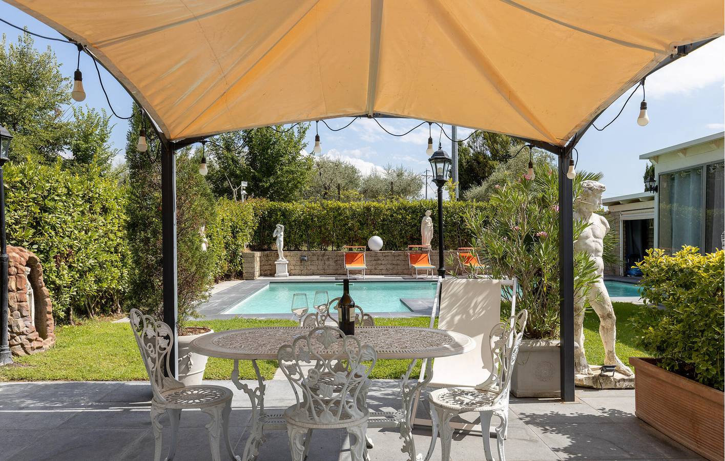 Ganze Ferienwohnung, Moderne Villa mit Pool und Garten in Fucecchio, Florenz Provinz