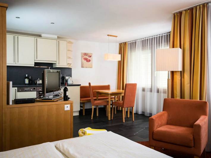 Ferienwohnung für 2 Personen, mit Sauna und Balkon in Samnaun