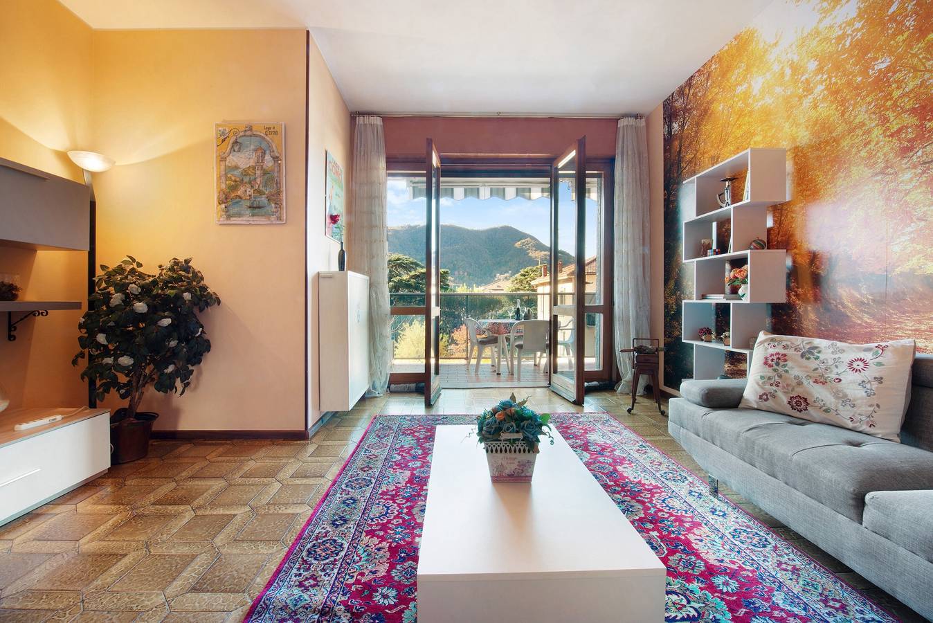 Ferienhaus "House of Roses" mit privater Terrasse und Wlan in Como, Comer See