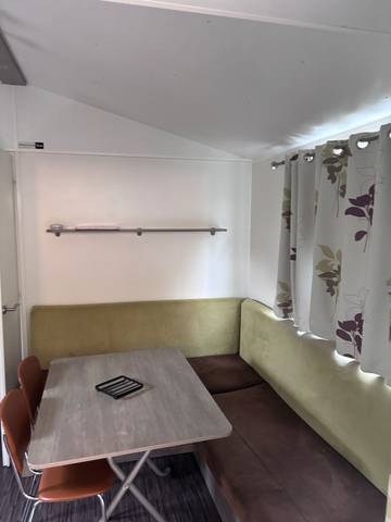 Camping pour 4 Personnes dans Roquefeuil, Région de Limoux, Photo 2