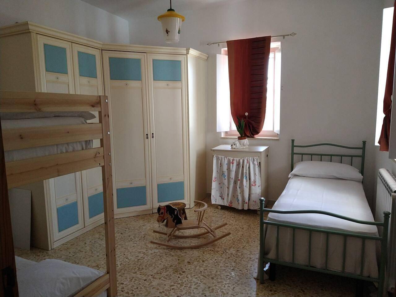 Villa - Sleeps 8 - Patio - Garden - Parking in Martina Franca, Provincia di Taranto