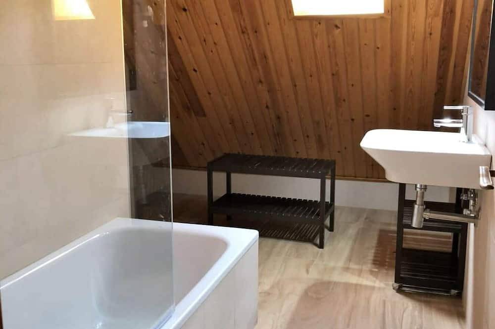 Chalet Los Ibones - Lodge Escarrilla in Escarrilla, Sallent de Gállego