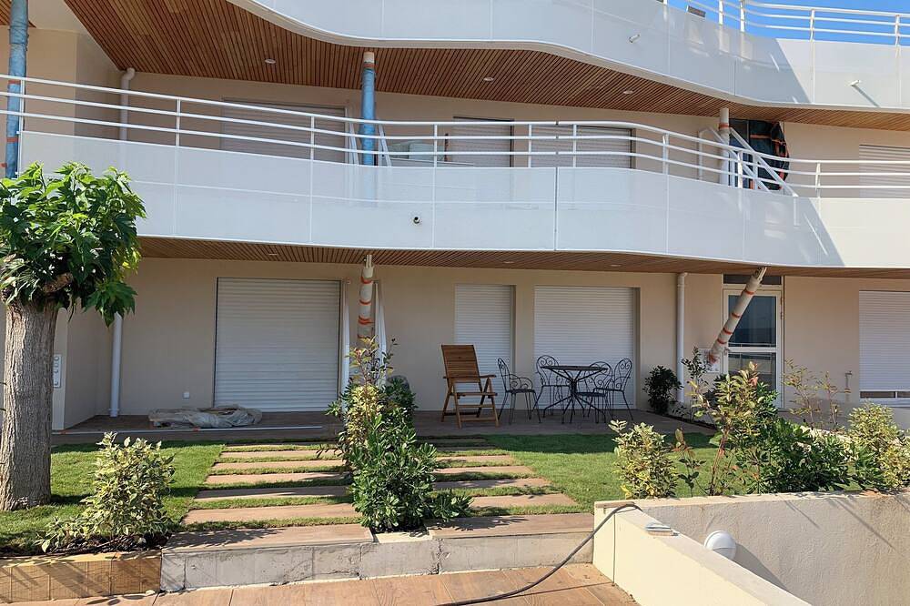 Geheel appartement, Garden level sea view heated swimming pool air conditioning in Le Trayas, Saint-Raphaël