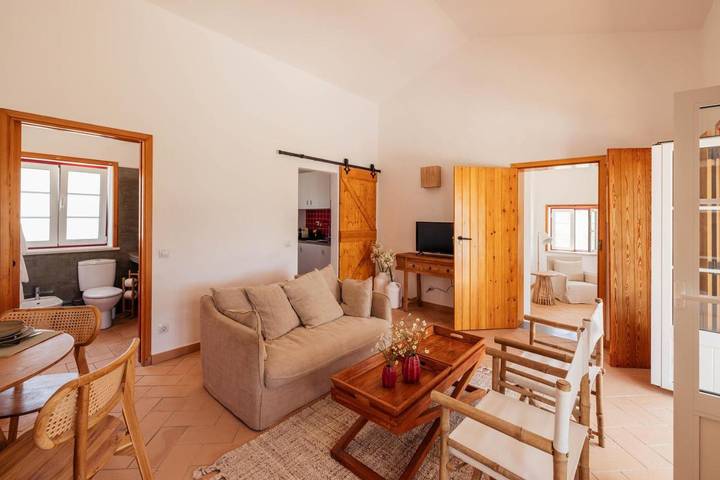 Maison d’hôte pour 12 personnes, avec jardin ainsi que vue et piscine à Porto Covo - 3