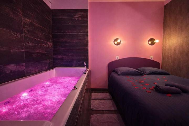 Gîte pour 2 personnes, avec jacuzzi à Lorient - 2