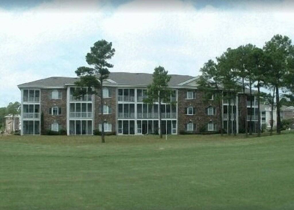 Ganze Wohnung, Book your Sea Trail getaway in this ground floor, pet friendly condo in Sunset Beach (NC), Brunswick County