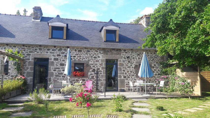 Gîte pour 2 personnes, avec jardin à Plurien - 2