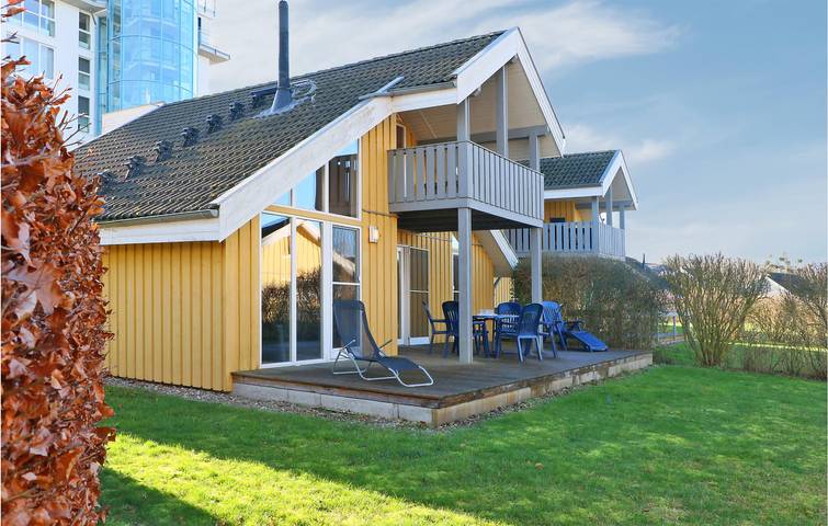 Ferienhaus für 6 Personen, mit Whirlpool und Terrasse sowie Sauna und Garten, mit Haustier in Rechlin
