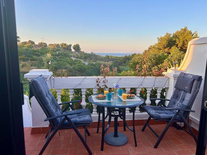 Apartment for 2 people, with balcony in Nerja