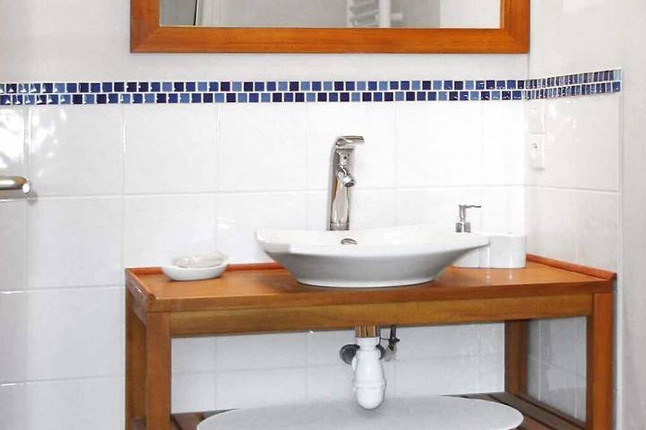 Apartamento entero, Acogedor apartamento para 4 personas con Wifi, Tv, terraza y mascotas permitida in Lancieux, Región de Dinan