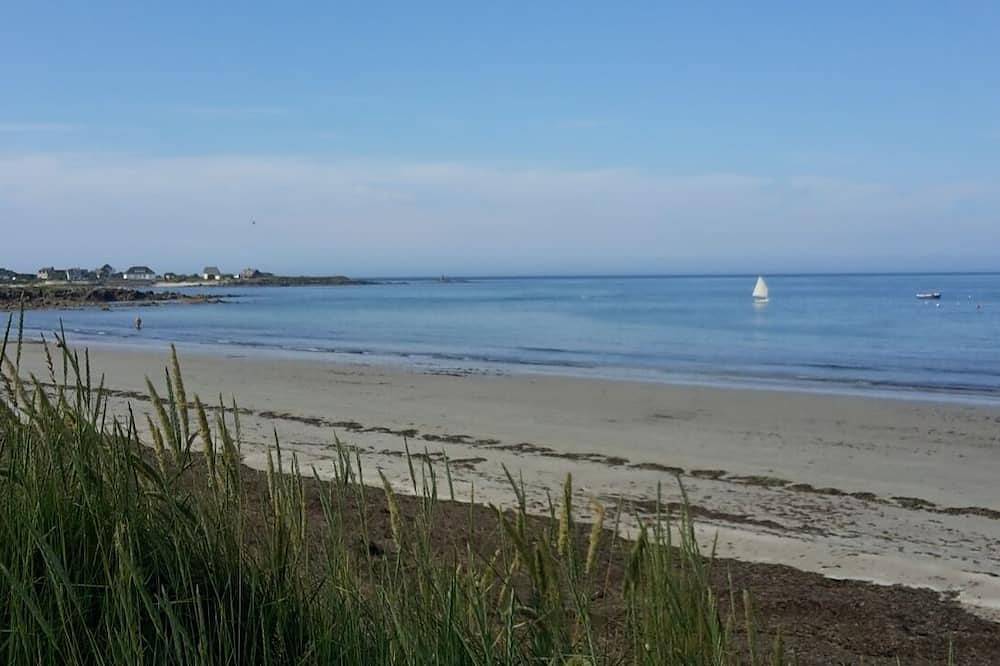 House with direct beach access in Réville, Cherbourg und Umgebung