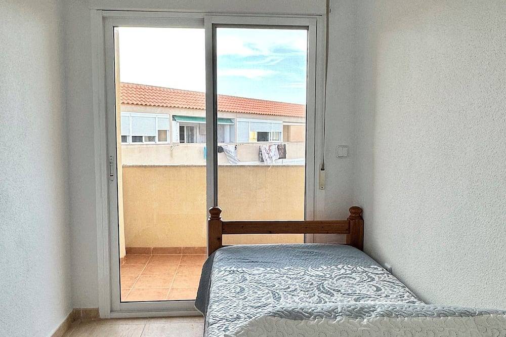 Entire apartment, Apartment with beautiful views in the best area of La Manga. Right on the beach. in Mar Menor, Costa Cálida