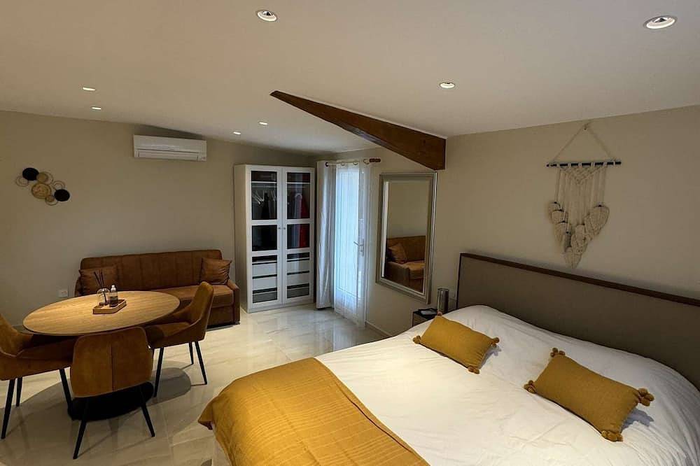 Ganze Wohnung, Maison Dhôtes - Studio Tout Équipé Avec Balcon in Ceyreste, Marseille und Umgebung