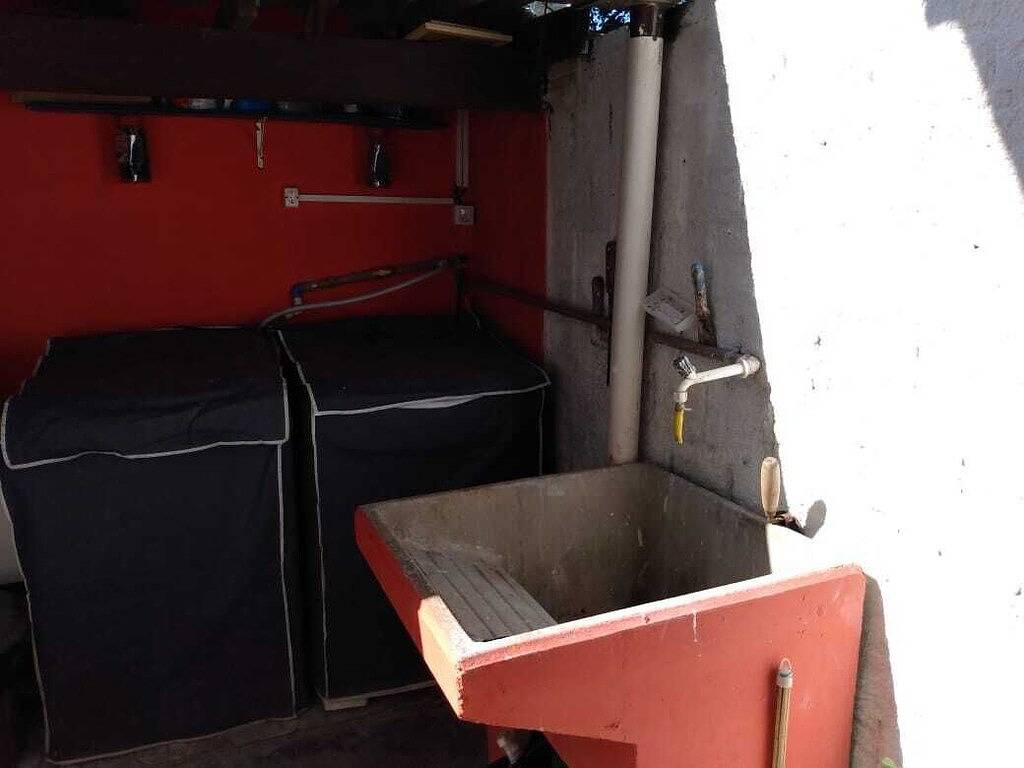 1 Schlafzimmer Haus, ideal für Paare. in São João do Rio Vermelho, Florianópolis