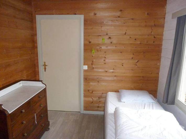 Gîte pour 5 personnes, avec jardin et vue à Doische - 4