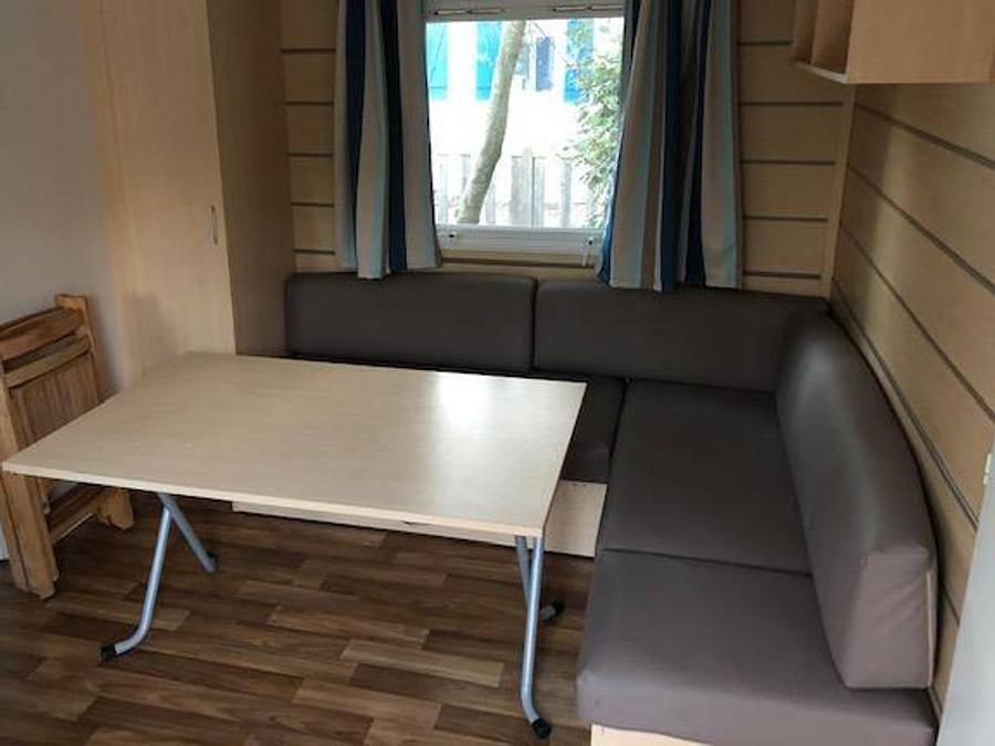 Camping Le Mas de L'isle - Mobilheim 7 personen - Nevada 3 Zimmer - 32 m² - mit Klima + Tv - überdachte Terrasse auf 16 m² - -. in Lunel, Mittelmeerküste (Frankreich)