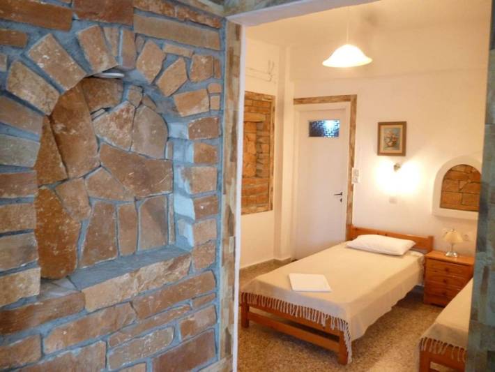 Gîte pour 4 personnes, avec balcon dans Chora (Ios) - 4
