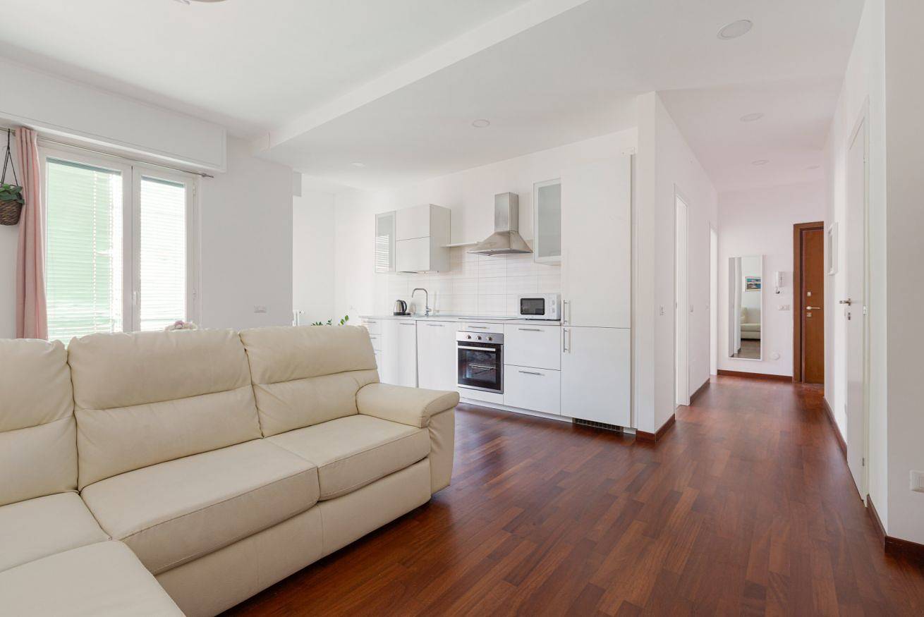 Entire apartment, Lorenteggio Gelsomini Cozy Apartment in Giambellino-Lorenteggio, Milan