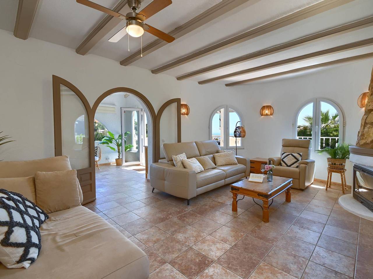 Klassische Villa mit privatem Pool und Klimaanlage, in der Nähe des Strandes von Benitachell in La Cumbre del Sol, Poble Nou de Benitatxell