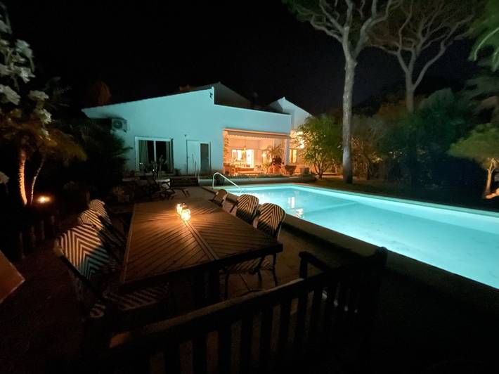 Location de vacances pour 8 personnes, avec piscine et terrasse, adapté aux familles à Roche - 4