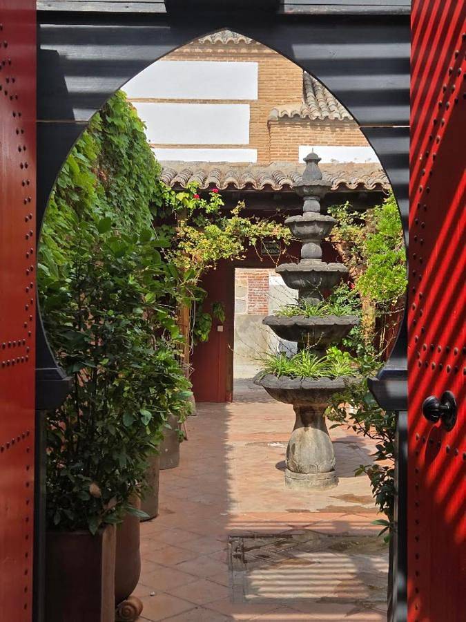 Hotel para 2 personas, con jardín además de piscina y terraza, Se admiten mascotas - 1